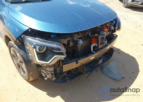 2023 Kia Niro Ev Wind z USA, uszkodzony, nr VIN KNDCR3L12P5017940